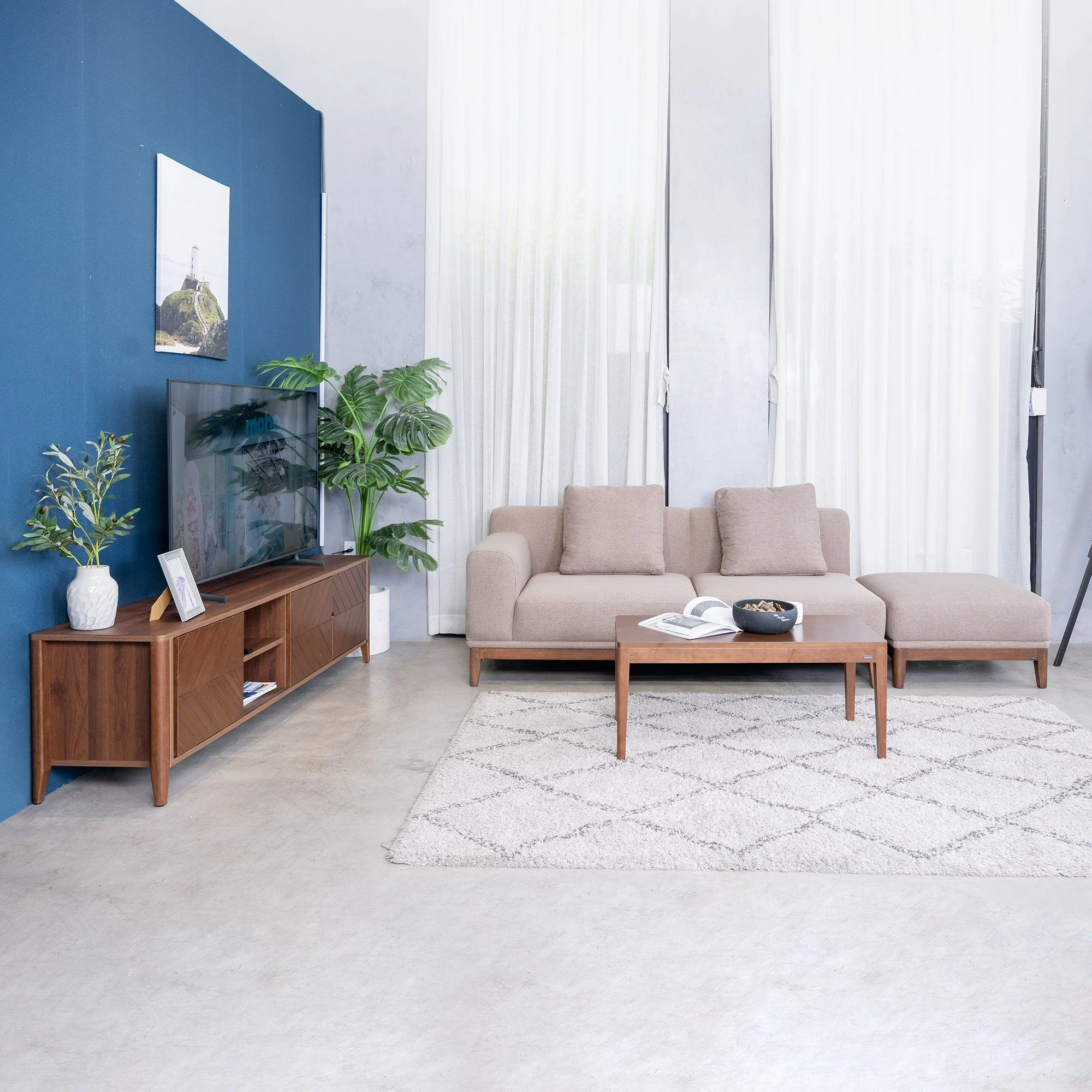 Traditional Metal Armchairs